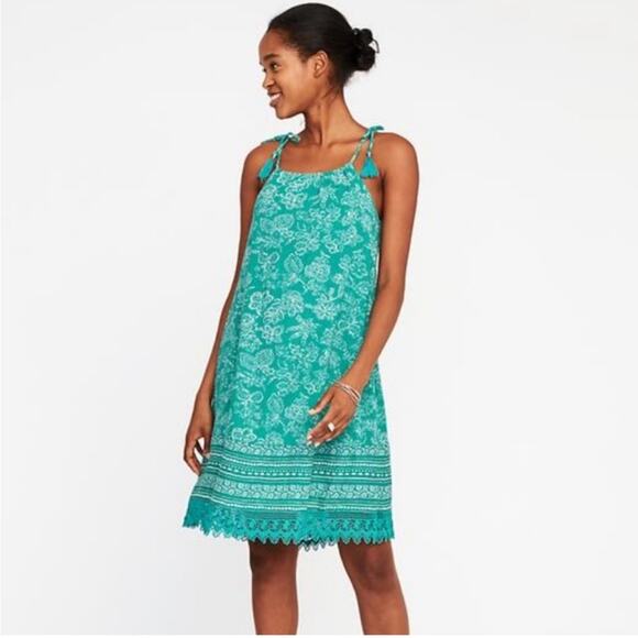 NWT Old Navy 100% Cotton High Neck Lace Mini Dress  in Teal Green Print - Size M - Picture 1 of 7
